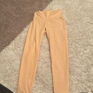 Size small peach leggings from Calia